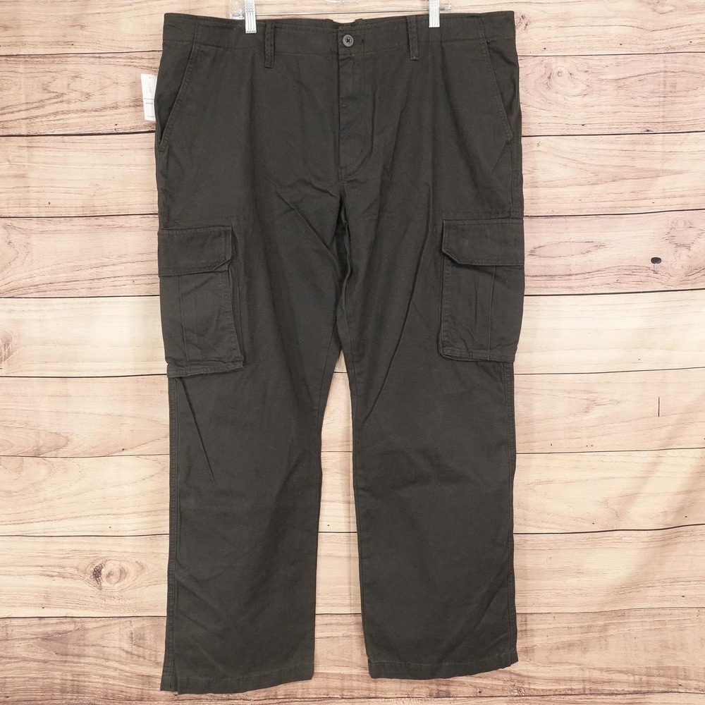 New! Old Navy Broken-In Cargo Pants Mens 44x32 Green Relaxed Fit Straight Leg